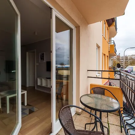 Lighthouse Cosy By Bookinghost Apartment