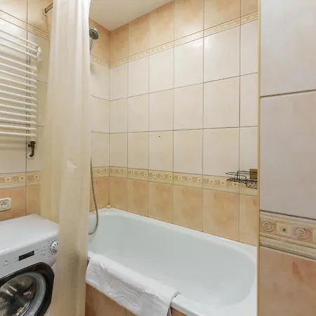 Daire Lighthouse Cosy By Bookinghost