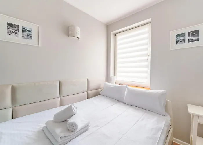 Lägenhet Lighthouse Cosy By Bookinghost Kołobrzeg