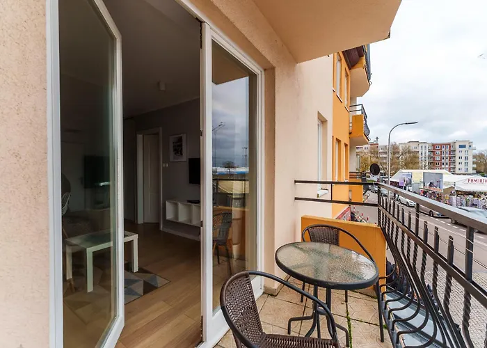 Lighthouse Cosy By Bookinghost Lägenhet