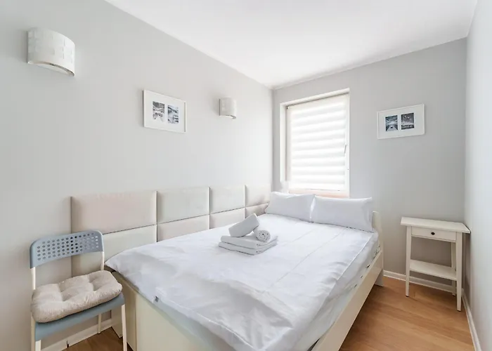 Lägenhet Lighthouse Cosy By Bookinghost